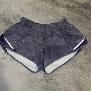 striped hotty hot shorts